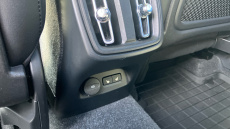 Volvo Xc40 2.0 B4P R DESIGN 5dr Auto Petrol Estate